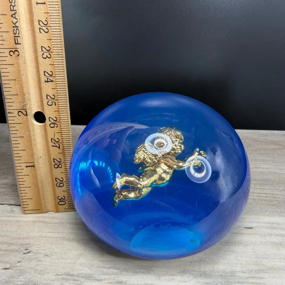 Tarax Infinity Blue Lucite Cherub Paperweight Baroness Collection Canada Angel